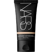Nars Pure Radiant Creme Hidratante com Cor FPS 30 50 ml Finlândia
