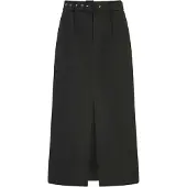 Yumi Saia preto