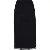 Usha Saia preto