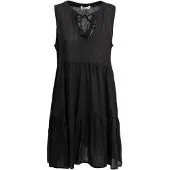 Influencer Vestido 'Tiered' preto