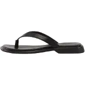 Vagabond SHOEMAKERS Chinelos de dedo 'Izzy' preto