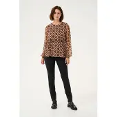 Kaffe Blusa castanho