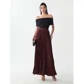 Willa Saia 'Amur' vermelho vinho