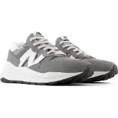 New Balance Tênis 57/40