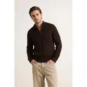 Trendyol Pullover castanho escuro