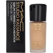 MAC Studio Radiance Serum-Powered Foundation NC15