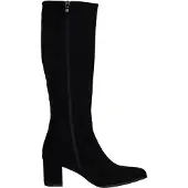 Salinyang Bota preto