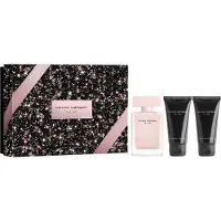 Narciso Rodriguez por sua caixa de presente feminina