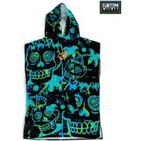 Creatures of leisure Poncho Grom