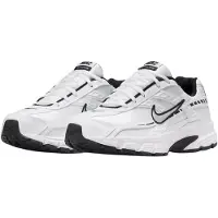 Nike Sapatilhas baixas 'Initiator' cinzento-prateado / preto / branco