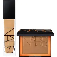 Nars Natural Radiant Longwear Foundation 30 ml Valência