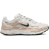 Nike Sapatilhas baixas 'P-6000' bege / preto / offwhite