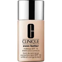 Clinique Even Better Makeup FPS 15 uniformiza e corrige o corretivo de base FPS 15 cor CN 78 Nutty 30 ml