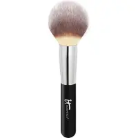 IT Cosmetics Pincel de pó Heavenly Luxe para mulheres