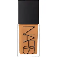 Nars Base iluminadora Light Reflecting para um look natural cor LAGOS 30 ml