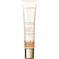 Clarins Skin Illusion Tinted Moisturiser SPF25 05