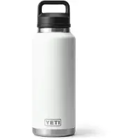 Yeti Rambler Bottle 46oz Chug Cap, White, garrafa térmica com bico para beber, 1.36L