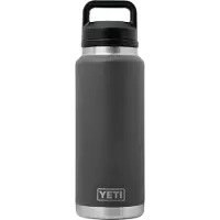 Yeti Rambler Bottle 36oz Chug Cap, Charcoal Grey, frasco térmico com tampa para beber, 1L