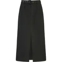 Yumi Saia preto