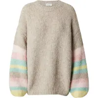 Kamila Šikl Pullover bege