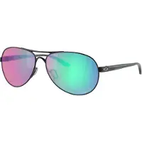 Oakley Mulher Com óculos De Sol De Feedback