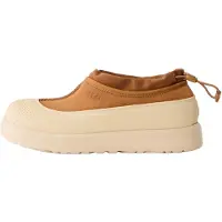 Ugg Bota de neve 'TASMAN WEATHER HYBRID' castanho