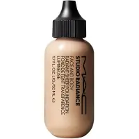 MAC Studio Base radiante radiante para rosto e corpo 50 ml N0