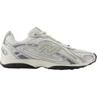 New Balance Sapatilhas baixas '204' cinzento-prateado / verde claro / offwhite