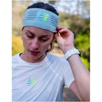 Compressport - Vestuário trail corrida mulher - Trail Racing SS Tshirt W Star White para Mulher - Tamanho S - Branco