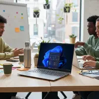Lenovo ThinkBook 16 Gen 9 Processador AMD Ryzen? 7 250 3,30 GHz até 5,10 GHz, Windows 11 Pro, 1 TB SSD M.2 2242 PCIe Gen4 QLC - 21UTCTO1WWPT1