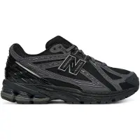 New Balance para homem. M1906RV1 Ténis 1906 pretos (45), Plano, Cordão, Casual
