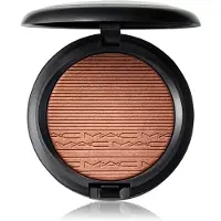 MAC Extra Dimension Skinfinish glow with it