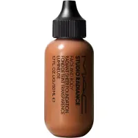 M.A.C Studio Radiance Fondotinta Trasparente E Luminoso Viso E Corpo C7 50 ml — Fondotinta