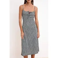 Trendyol Vestido de verão preto / branco