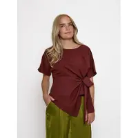 Peppercorn Top 'Rebecca' vermelho