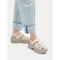 Crocs Chinelos Stomp Fisherman