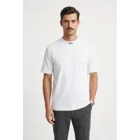 BOSS para homem. 50562120 Camiseta Gola branca (M), Branco, Casual, Algodão, Manga curta