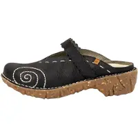El naturalista para mulher. 2NG963019605_001 Tamancos de couro Ng96 Yggdrasil preto (37), 3 a 5cm, Velcro, Casual