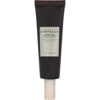 SKIN1004 Madagascar Centella Probio-Cica Glow Sun Ampoule siero protettivo per ripristinare la barriera cutanea SPF 50+ 50 ml