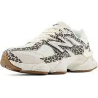 New Balance Sapatilhas 9060 mulheres - Bege - 41 1/2