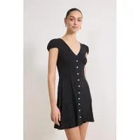Trendyol Vestidos camiseiros preto / branco
