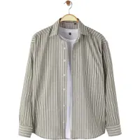 Trendyol Camisa oliveira / branco