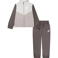 Nike Fato de jogging 'ESSENTIALS' taupe / cinzento claro / rosa escurecido / branco
