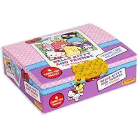 Panini E Caixa Com 24 Pacotes De Cartas Colecionáveis Hello Kitty Friends
