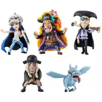 Banpresto Word Collectable Pirates Trafalgar Vs Blackbeard Uma Figura One Piece
