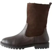 Next Bota chocolate