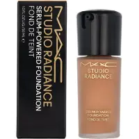 MAC Studio Radiance Serum-Powered Foundation NW25